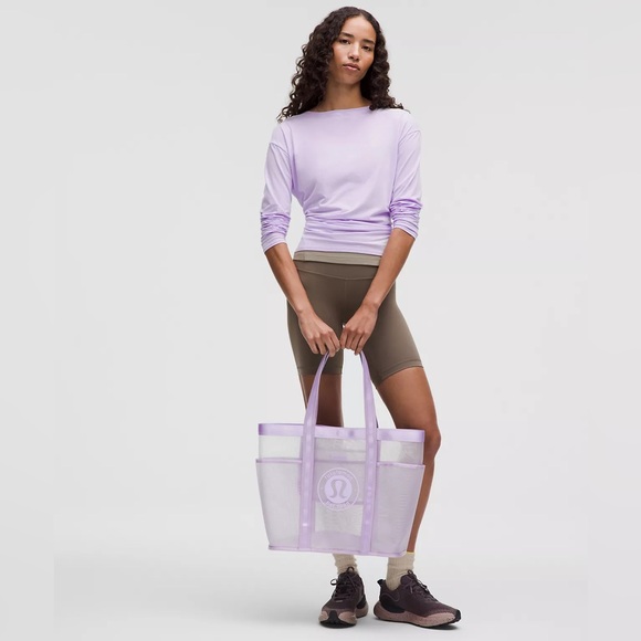 ●lululemon●デイリー マルチ ポケット メッシュ トート 20L Lululemon + Daily Multi-Pocket Mesh Tote Bag 20L